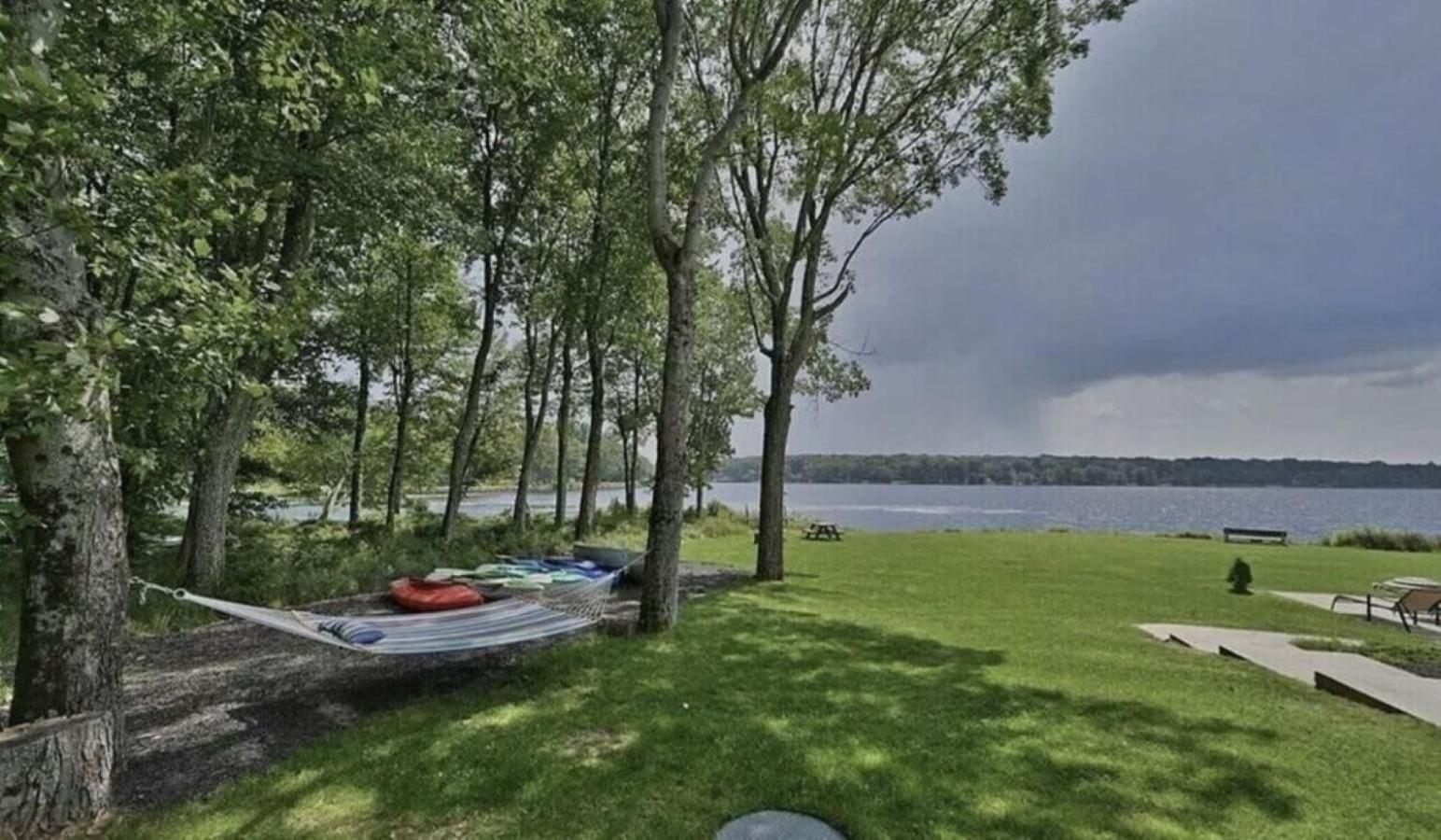 Hideaway - Lakehouse/Spa/Dock/ Pocono Summit Esterno foto