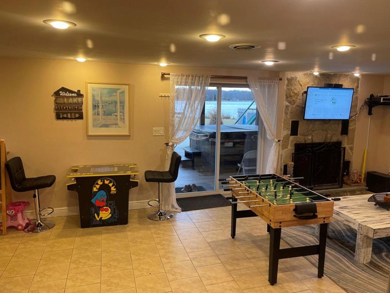 Hideaway - Lakehouse/Spa/Dock/ Pocono Summit Esterno foto