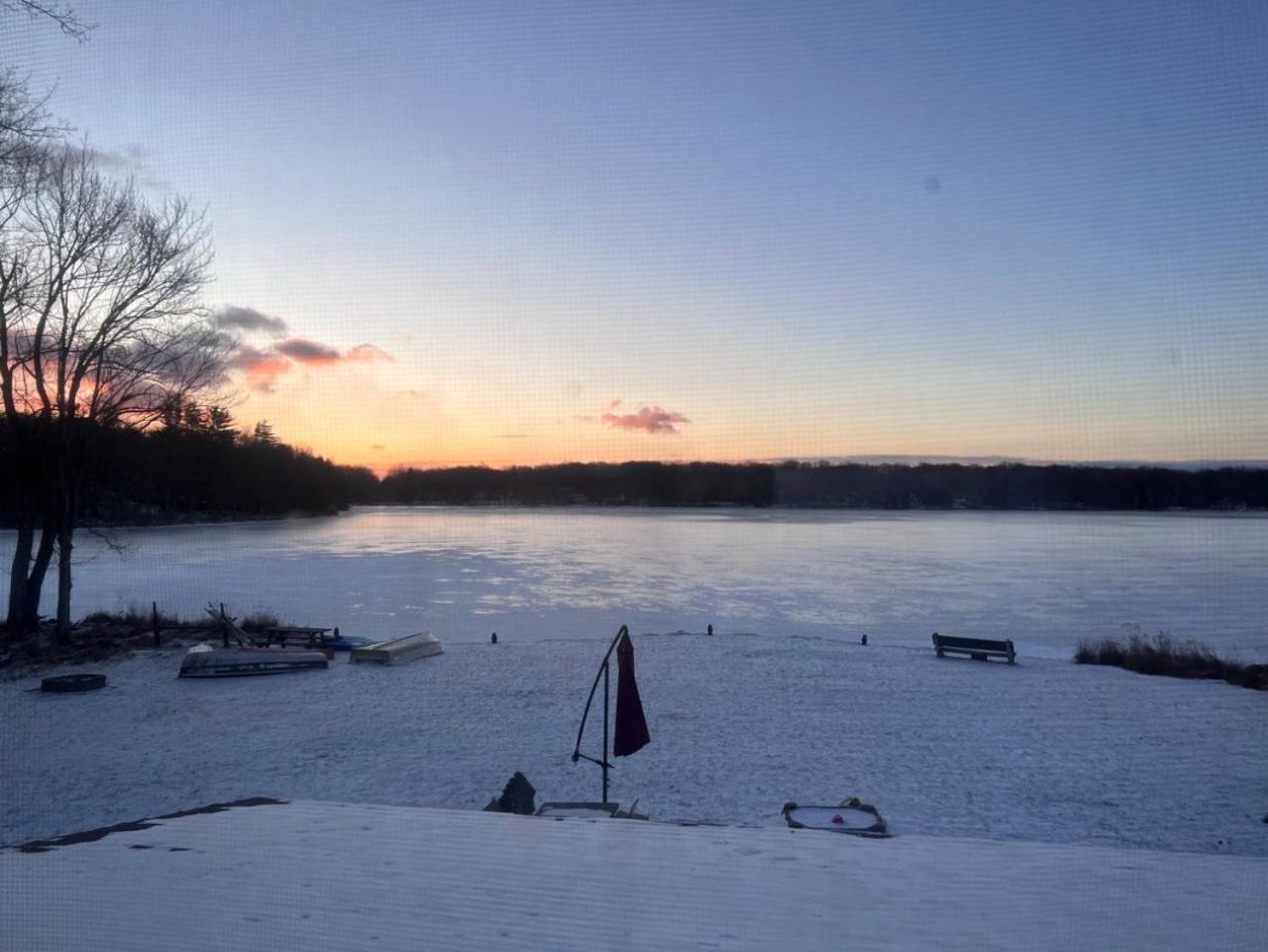 Hideaway - Lakehouse/Spa/Dock/ Pocono Summit Esterno foto