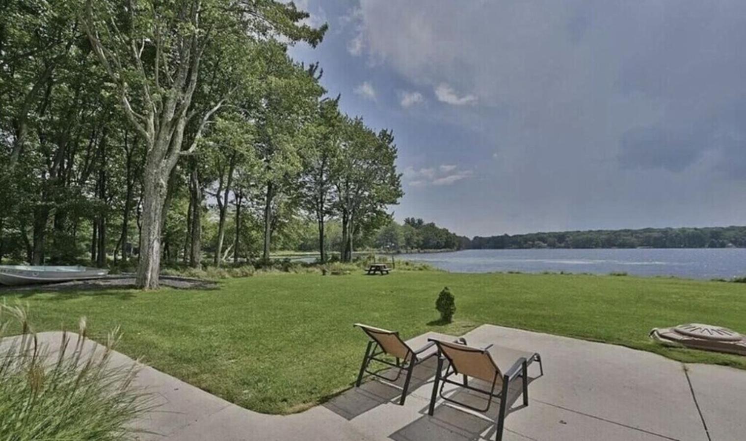 Hideaway - Lakehouse/Spa/Dock/ Pocono Summit Esterno foto